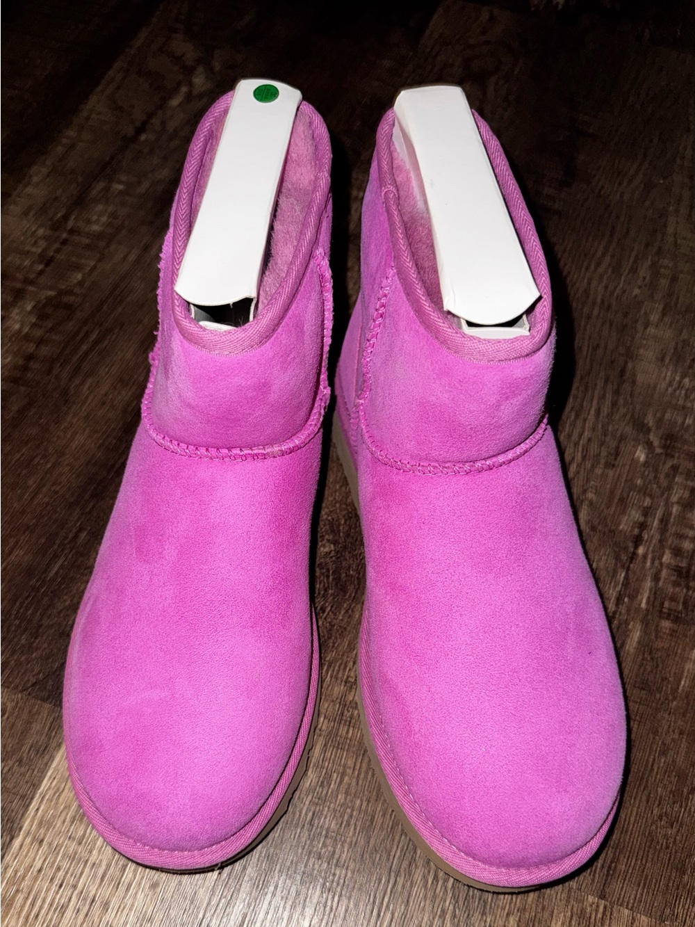 UGG Mini Boots - NWOT/B